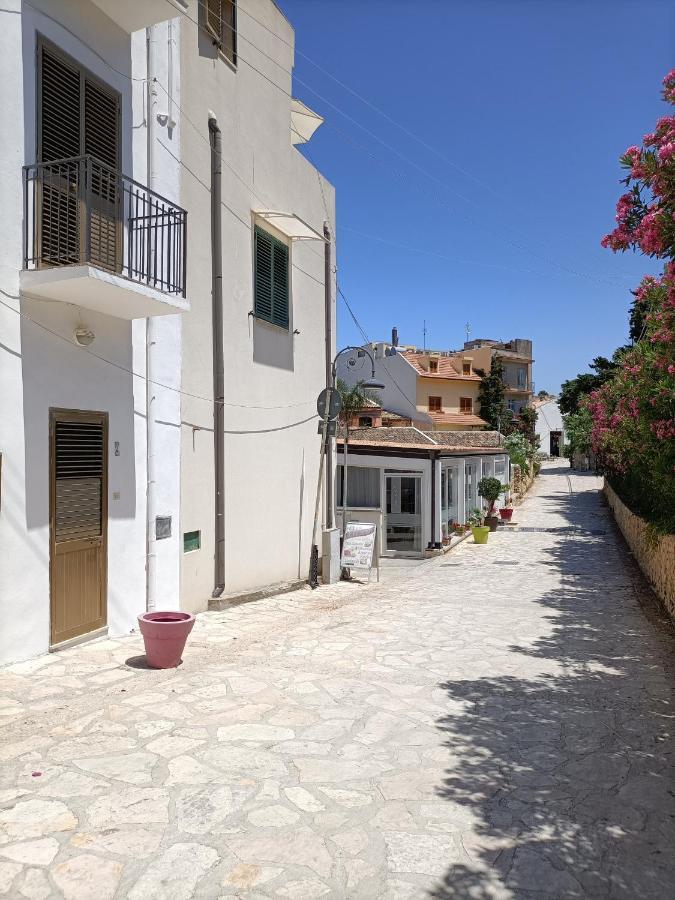 La Casetta A Scopello Scopello  Luaran gambar