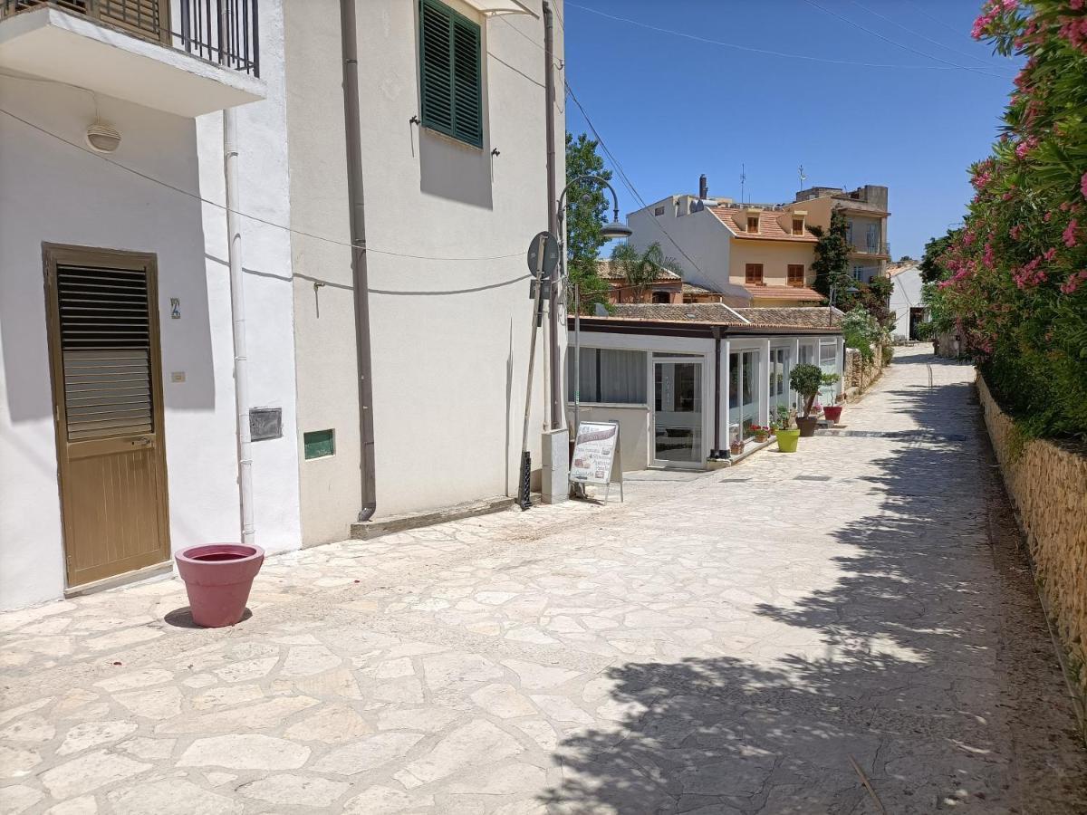 La Casetta A Scopello Scopello  Luaran gambar
